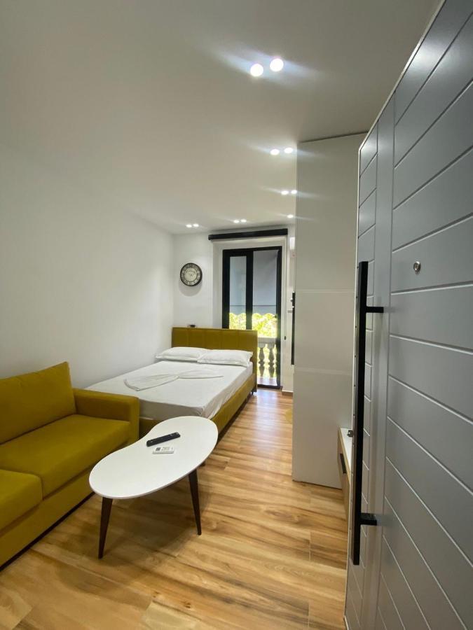 Luxury Apartment In Blloku Area Tiranë Eksteriør bilde