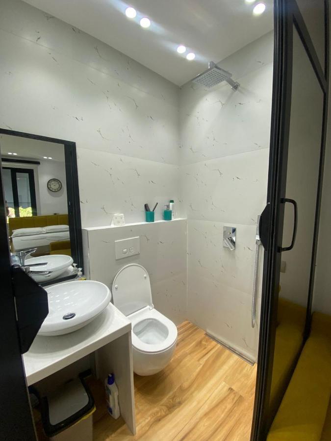 Luxury Apartment In Blloku Area Tiranë Eksteriør bilde